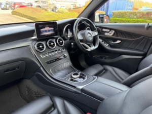 2019 Mercedes-Benz Glc 2.0 Glc250 Amg Line (premium) G-Tronic+ 4matic Euro 6 (s/s) 5dr in White — image 6