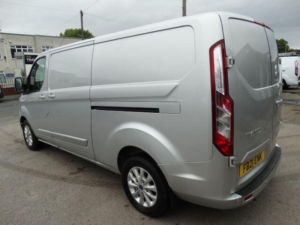 2021 Ford Transit Custom 2.0 300 Ecoblue Limited L2 H1 Euro 6 (s/s) 5dr in Silver — image 6