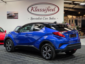 2018 Toyota C-Hr 1.2 Vvt-I Icon Euro 6 (s/s) 5dr in Blue — image 2