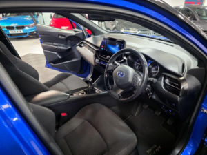 2018 Toyota C-Hr 1.2 Vvt-I Icon Euro 6 (s/s) 5dr in Blue — image 3