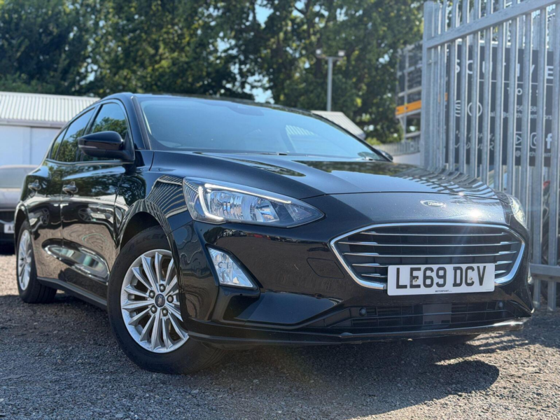 2020 Ford Focus 1.0t Ecoboost Titanium Euro 6 (s/s) 5dr in Black — image 1