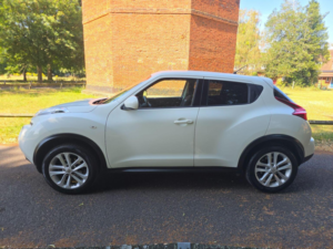 2012 Nissan Juke 1.6 Acenta Premium Euro 5 (s/s) 5dr in White — image 4