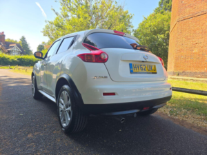 2012 Nissan Juke 1.6 Acenta Premium Euro 5 (s/s) 5dr in White — image 5