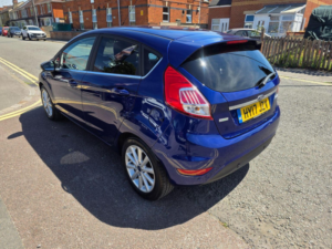 2017 Ford Fiesta 1.0t Ecoboost Titanium Euro 6 (s/s) 5dr in Blue — image 4