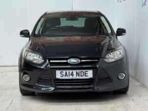 2014 Ford Focus 1.6 Tdci Titanium Navigator Euro 5 (s/s) 5dr — image 2
