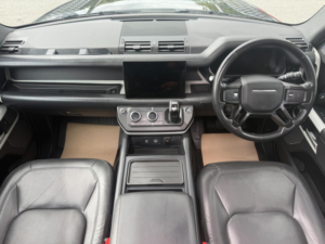 2023 Land Rover Defender 90 3.0 D250 Mhev Hse Auto 4WD Euro 6 (s/s) 3dr in Black — image 6