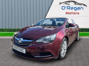 2013 Vauxhall Cascada 1.4t Se Euro 5 (s/s) 2dr in Red — image 2