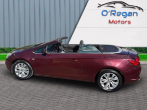 2013 Vauxhall Cascada 1.4t Se Euro 5 (s/s) 2dr in Red — image 4