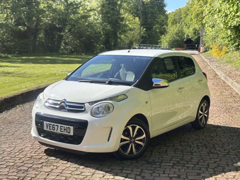 2017 Citroen C1 1.2 Puretech Flair in White — image 1