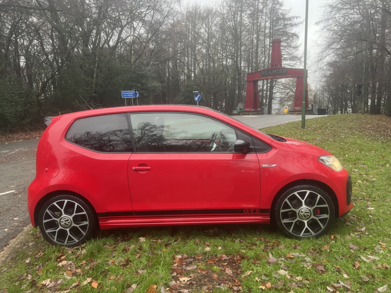 2019 Volkswagen Up 1.0 Tsi Up! Gti in Red — image 1