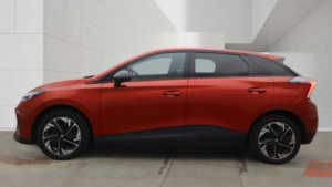 2023 MG Mg4 64kwh Trophy Long Range Hatchback 5dr Electric Auto (203 Ps) in Red — image 6