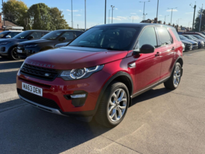 2015 Land Rover Discovery Sport 2.0 Td4 Hse 4WD Euro 6 (s/s) 5dr in Red — image 5