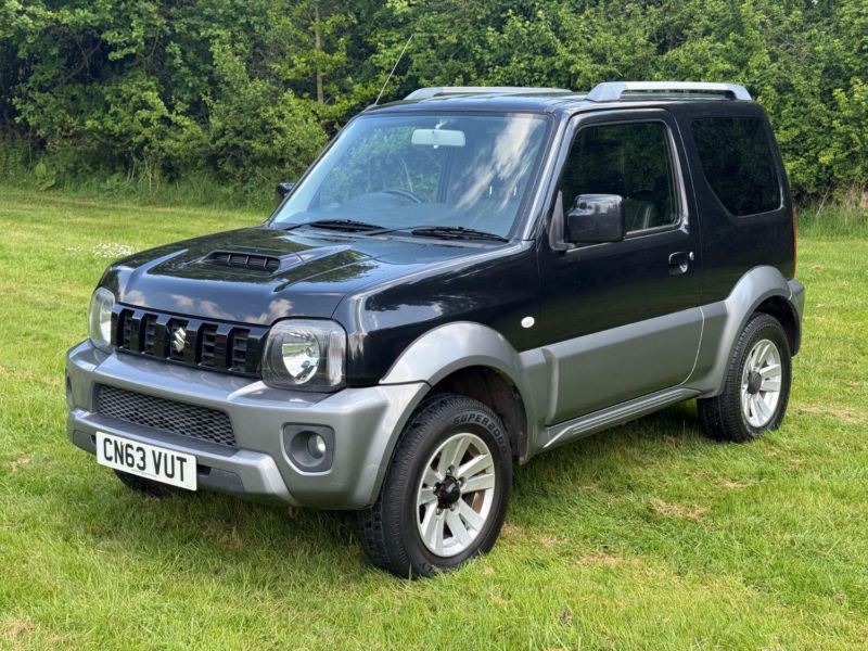 2013 Suzuki Jimny 1.3 Vvt Sz4 in Black — image 1