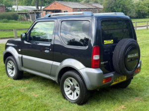 2013 Suzuki Jimny 1.3 Vvt Sz4 in Black — image 6