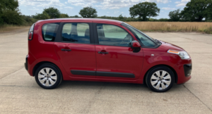 2014 Citroen C3 Picasso 1.4 Vti 16v Vtr+ Low Mileage in Red — image 3