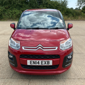2014 Citroen C3 Picasso 1.4 Vti 16v Vtr+ Low Mileage in Red — image 5