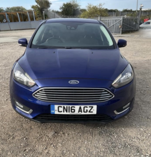 2016 Ford Focus 1.5 Tdci Titanium * Sat Nav * £20 Tax * Last Owner 8.5 Years * Service History * Privacy Glass * in Blue — image 3