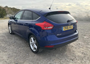 2016 Ford Focus 1.5 Tdci Titanium * Sat Nav * £20 Tax * Last Owner 8.5 Years * Service History * Privacy Glass * in Blue — image 5