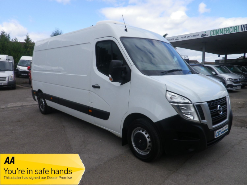 2018 Nissan Nv400 Dci Se Hr Lwb Refrigerated Van in White — image 1