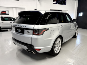 2019 Land Rover Range Rover Sport 3.0 Sd V6 Hse Dynamic in Silver — image 2