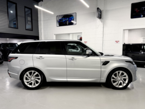 2019 Land Rover Range Rover Sport 3.0 Sd V6 Hse Dynamic in Silver — image 5