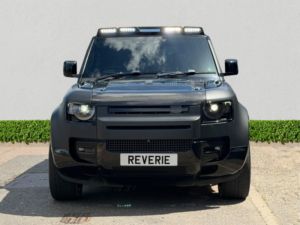 2020 Land Rover Defender 110 2.0 Sd4 Se SUV 5dr Diesel Auto 4WD Euro 6 (s/s) (240 Ps) in Grey — image 2