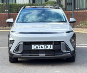 2024 Hyundai Kona 1.6 T-Gdi Ultimate SUV 5dr Petrol Manual Euro 6 (s/s) (138 Ps) in Grey — image 2