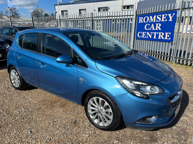 2017 Vauxhall Corsa 1.4i Se Auto Euro 6 5dr in Blue — image 1