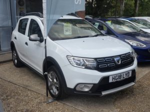 2018 Dacia Sandero 0.9 Stepway Essential Tce 90 My18 in White — image 3