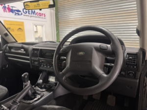 2004 Land Rover Discovery 2.5 Td5 Pursuit in Blue — image 2