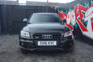2016 Audi Sq5 3.0 Bitdi V6 Plus SUV 5dr Diesel Tiptronic Quattro Euro 6 (s/s) (340 Ps) in Black — image 5