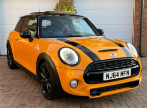 2014 MINI Hatch 2.0 Cooper S Euro 6 (s/s) 3dr in Orange — image 5