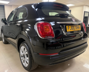 2016 Fiat 500x 1.6 E-Torq Pop Star SUV 5dr Petrol Manual Euro 6 (110 Ps) in Black — image 3