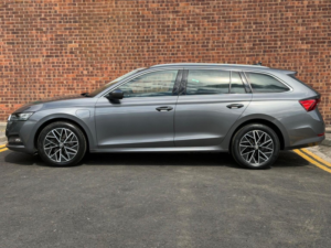2023 Skoda Octavia 1.4 Tsi Iv 13kwh Se L DSG Euro 6 (s/s) 5dr in Grey — image 6