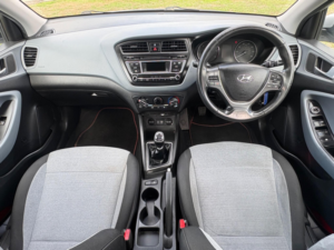 2016 Hyundai I20 1.1 Crdi Se Euro 6 5dr in Grey — image 2