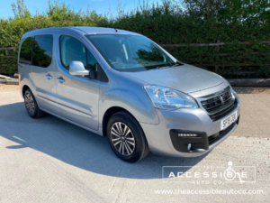 2019 Peugeot Partner Tepee 1.6 Hdi Active Horizon Rs in Grey — image 4