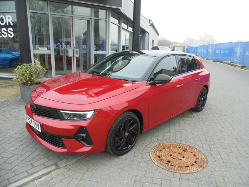 2024 Vauxhall Astra 1.2 Turbo Gs Euro 6 (s/s) 5dr in Red — image 1