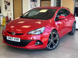 2017 Vauxhall Astra Gtc 1.4 I Turbo Limited Edition in Red — image 3