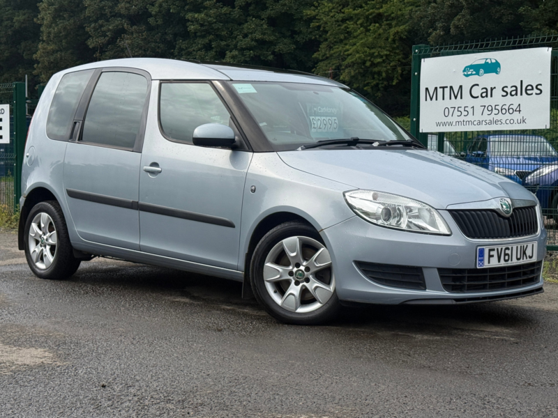 2011 Skoda Roomster 1.6 Tdi Se MPV 5dr Diesel Manual Euro 5 (90 Ps) in Blue — image 1