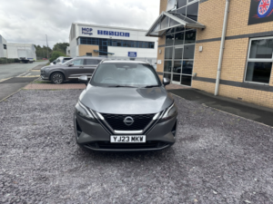 2023 Nissan Qashqai 1.3 Dig-T Mhev Tekna in Grey — image 3