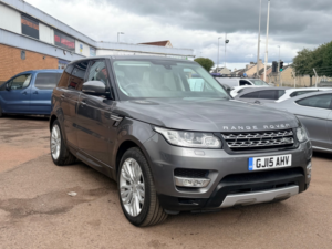 2015 Land Rover Range Rover Sport 3.0 Sd V6 Hse in Grey — image 3