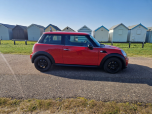 2013 MINI Hatch 1.6 One Hatch in Red — image 3