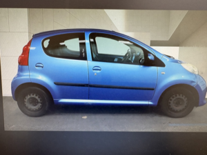 2008 Peugeot 107 1.0 12v Urban Move in Blue — image 5