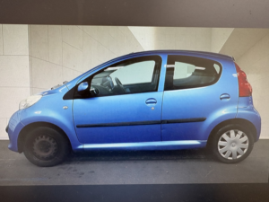 2008 Peugeot 107 1.0 12v Urban Move in Blue — image 6