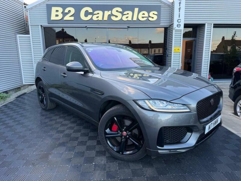 2016 Jaguar F-Pace 3.0 D300 V6 S Auto AWD Euro 6 (s/s) 5dr in Grey — image 1
