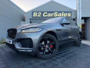 2016 Jaguar F-Pace 3.0 D300 V6 S Auto AWD Euro 6 (s/s) 5dr in Grey — image 5