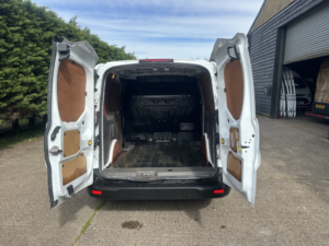 2022 Ford Transit Connect 1.0 Transit Connect Trend Van Swb 210 L1 1.0l Ecoboost 100ps Fwd 6-Speed Manual in White — image 2