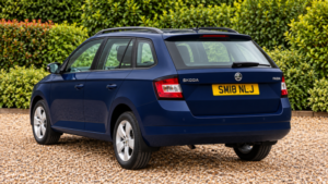 2018 Skoda Fabia 1.0 Se in Blue — image 2