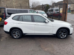 2011 BMW X1 2.0 18d Se SUV 5dr Diesel Manual Xdrive Euro 5 (143 Ps) in White — image 3
