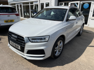 2017 Audi Q3 1.4 Tfsi Cod S Line Edition in White — image 6